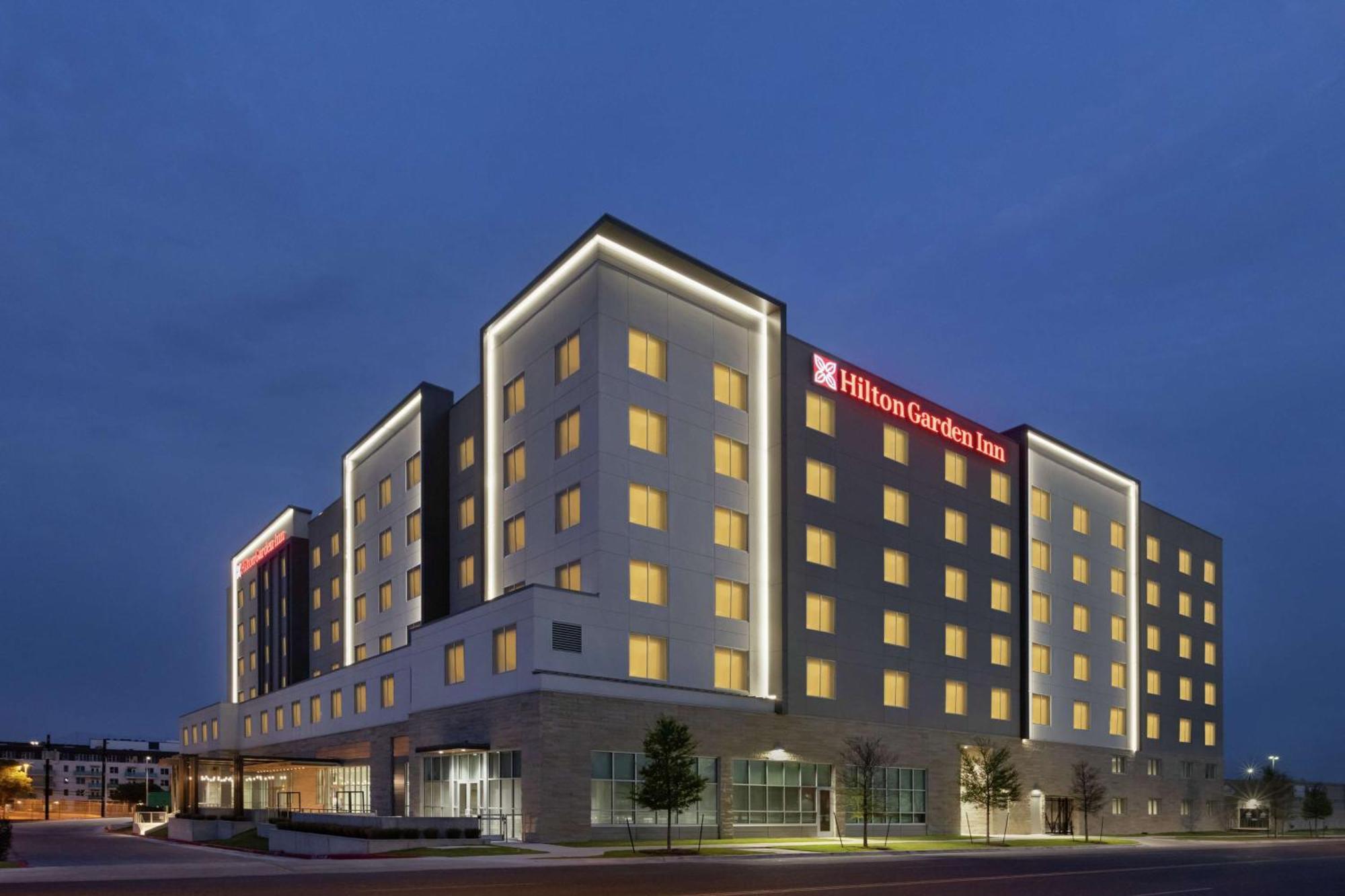Hilton Garden North-near The Domain, Tx 3* Austin