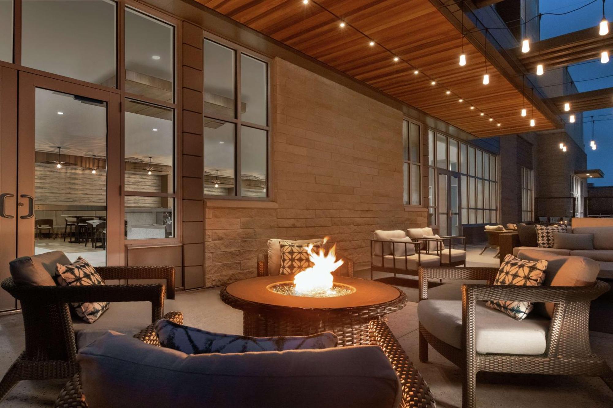Hilton Garden North-near The Domain, Tx 3*